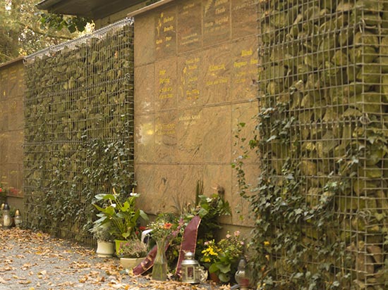 Urnenwand &copy; H.Wächter